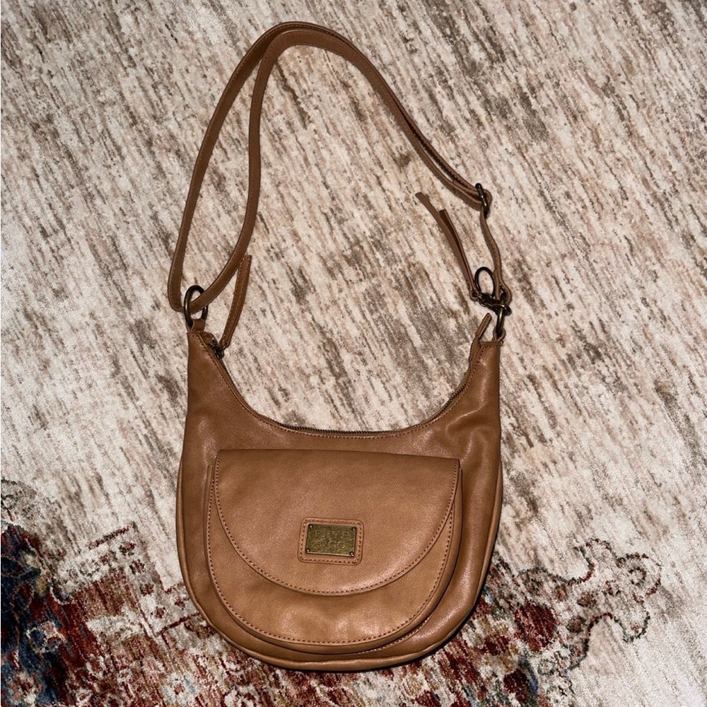 Bnwot Frye and co saddle bag purse